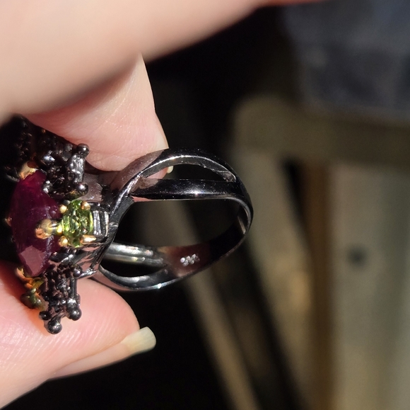 6k Ruby & Peridot sterling rhodium & gold 🕸 web ring sz8 - Picture 7 of 9